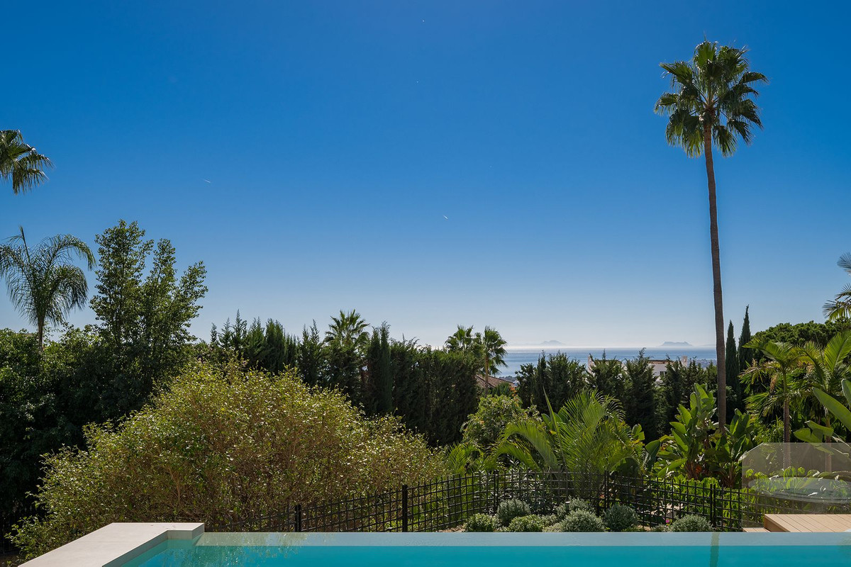Se vende Villa - Chalet de 5 dormitorios en Costa Del Sol, Málaga, España