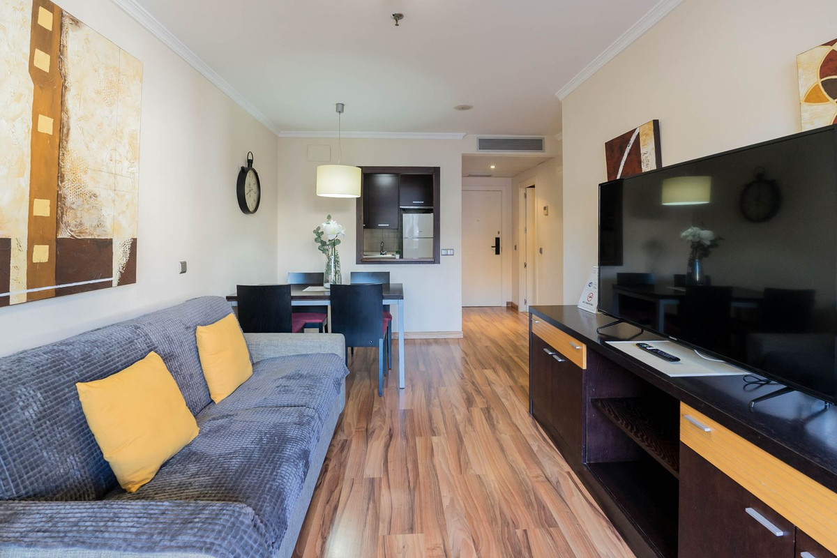 Se vende Apartamento Planta Media de 1 dormitorios en Costa Del Sol, Málaga, España