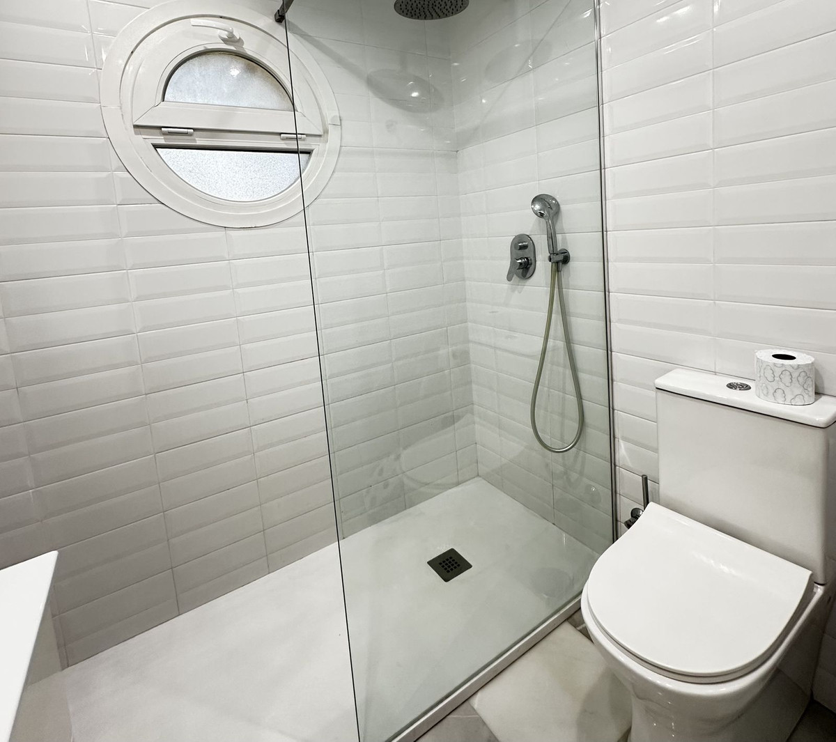 4 Bed Townhouse for sale in Estepona Costa Del Sol, Málaga, Spain
