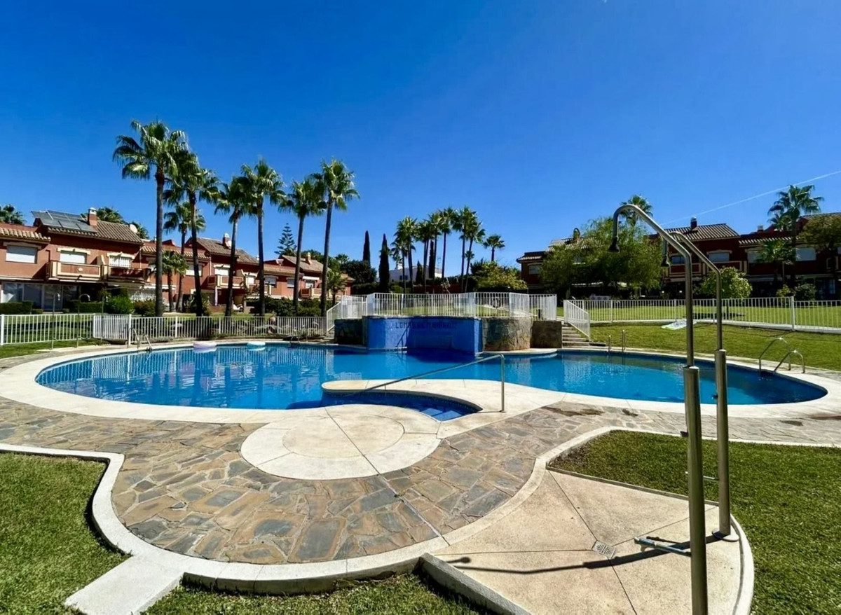 4 Bed Townhouse for sale in Estepona Costa Del Sol, Málaga, Spain
