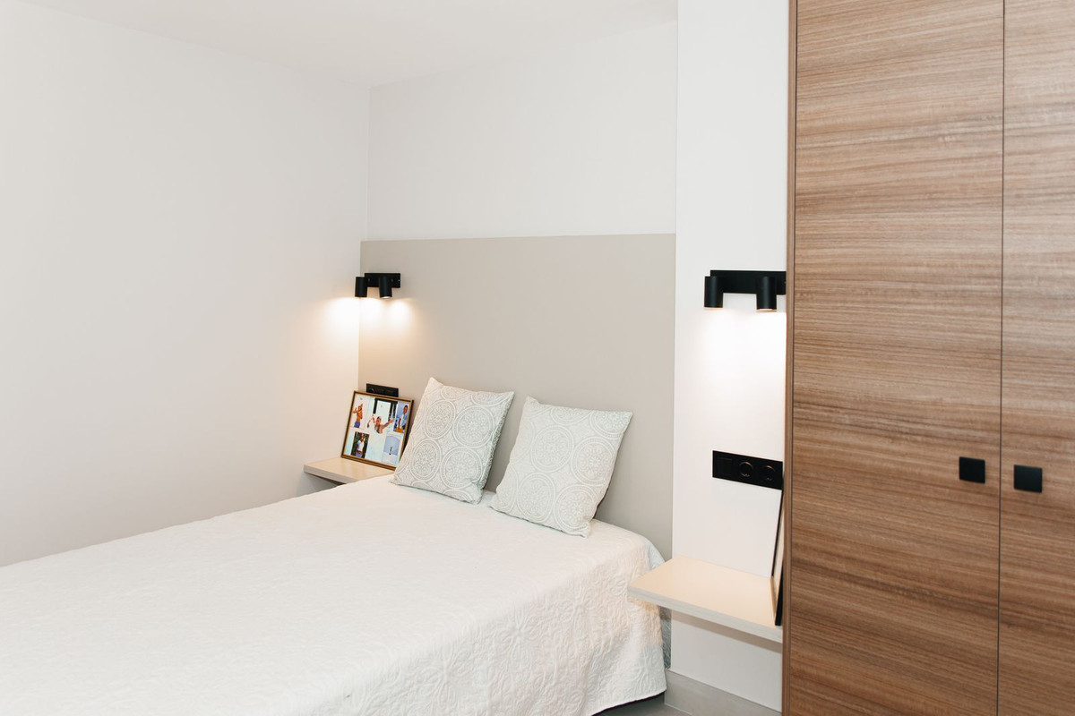 3 Bed Apartment for sale in San Pedro De Alcántara Costa Del Sol, Málaga, Spain