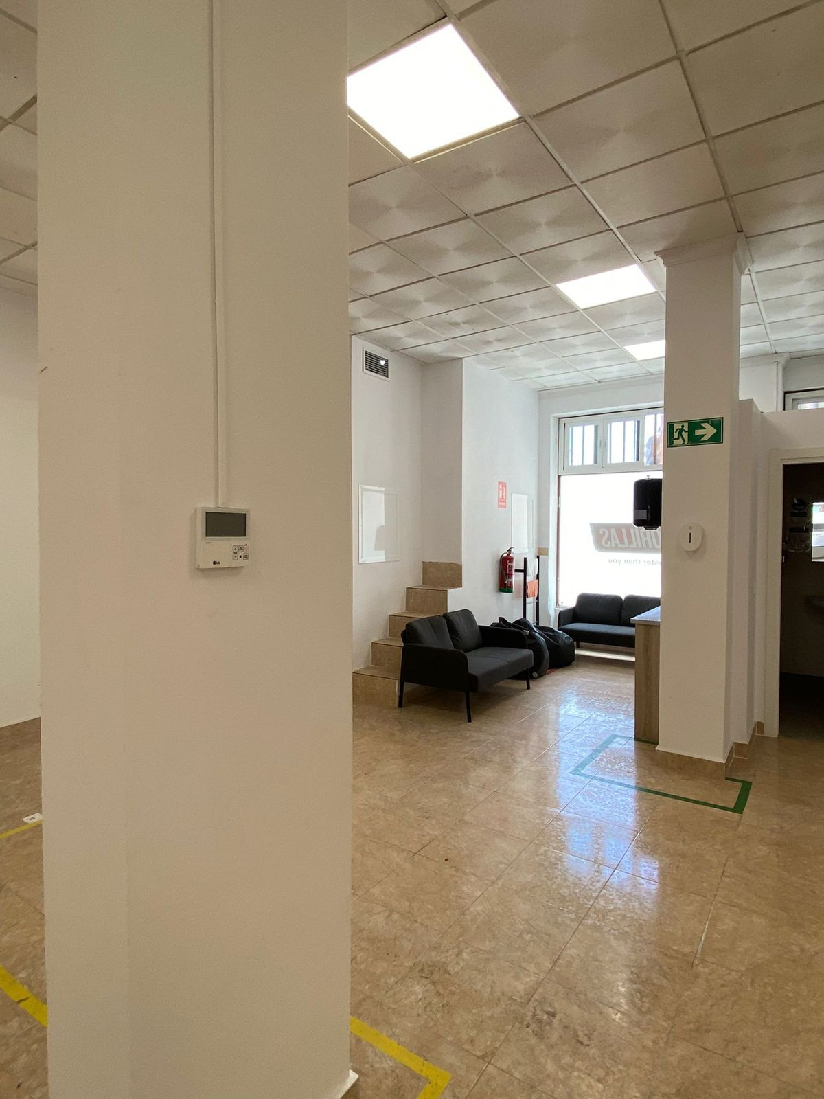 Se vende Local comercial  en Costa Del Sol, Málaga, España