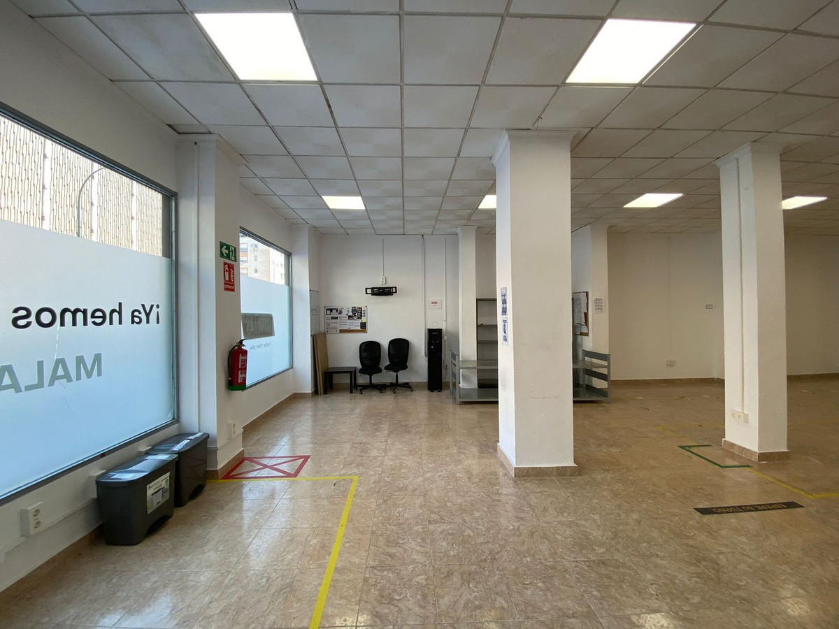 Se vende Local comercial  en Costa Del Sol, Málaga, España