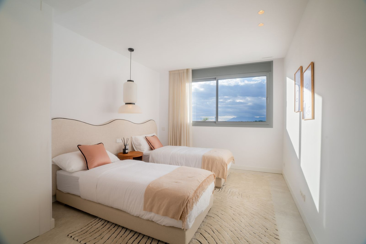 3 Bed Apartment for sale in Marbella Costa Del Sol, Málaga, Spain