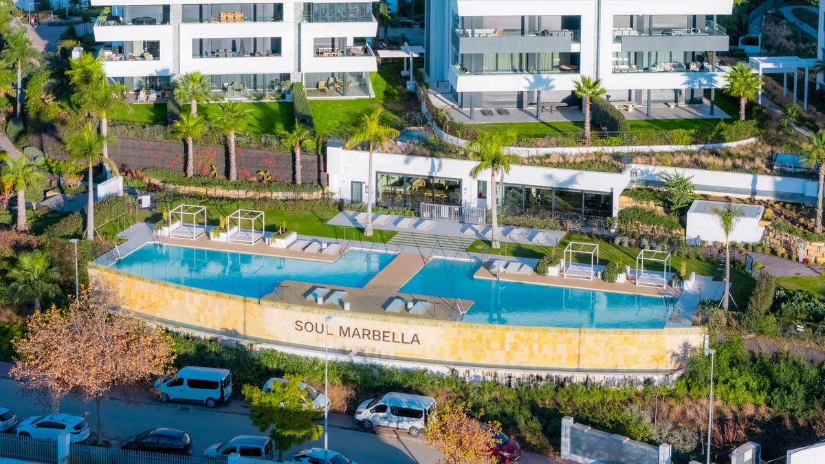 3 Bed Apartment for sale in Marbella Costa Del Sol, Málaga, Spain