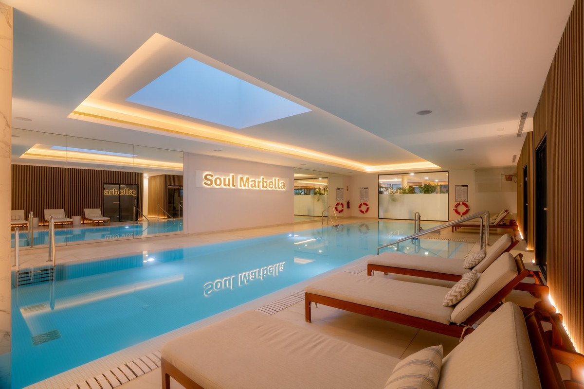 3 Bed Apartment for sale in Marbella Costa Del Sol, Málaga, Spain