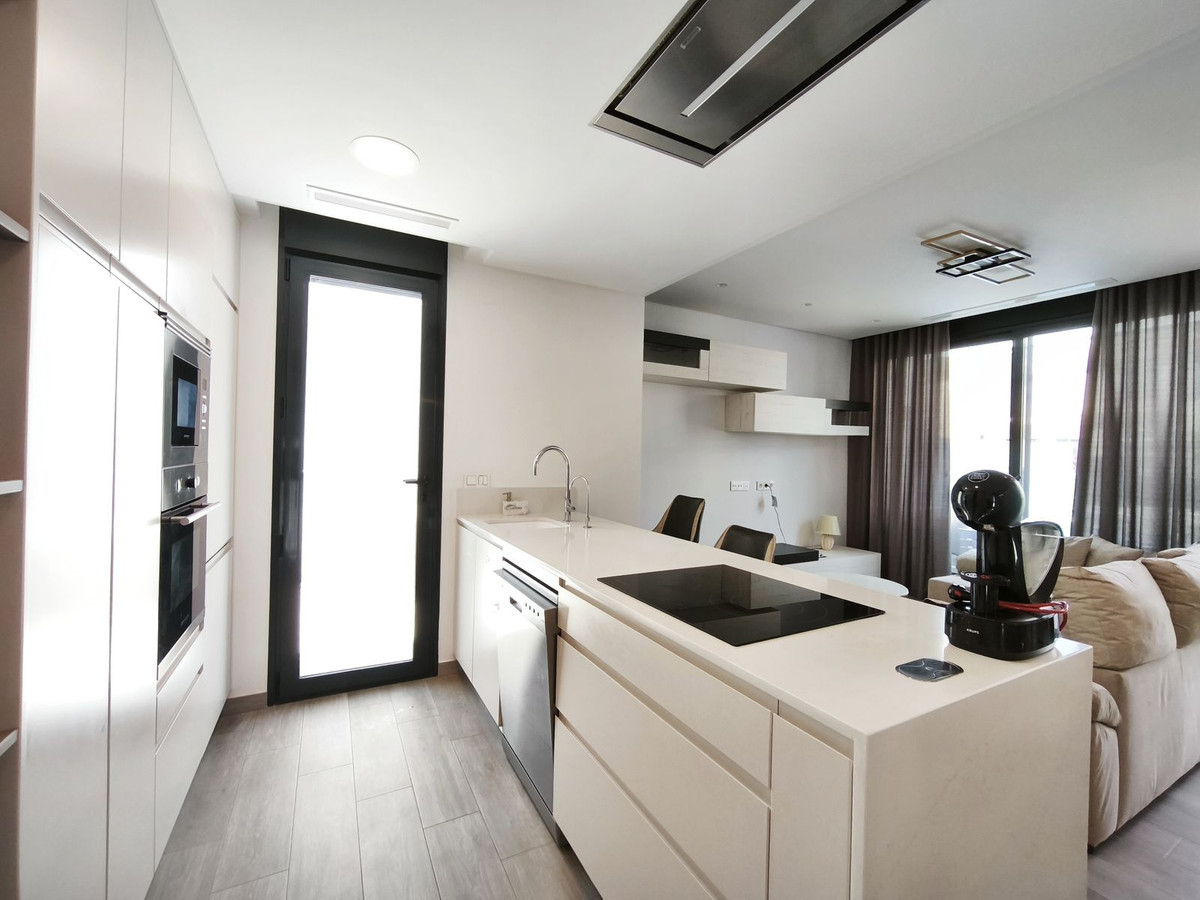 Se vende Villa - Chalet de 3 dormitorios en Costa Blanca, Alicante, España