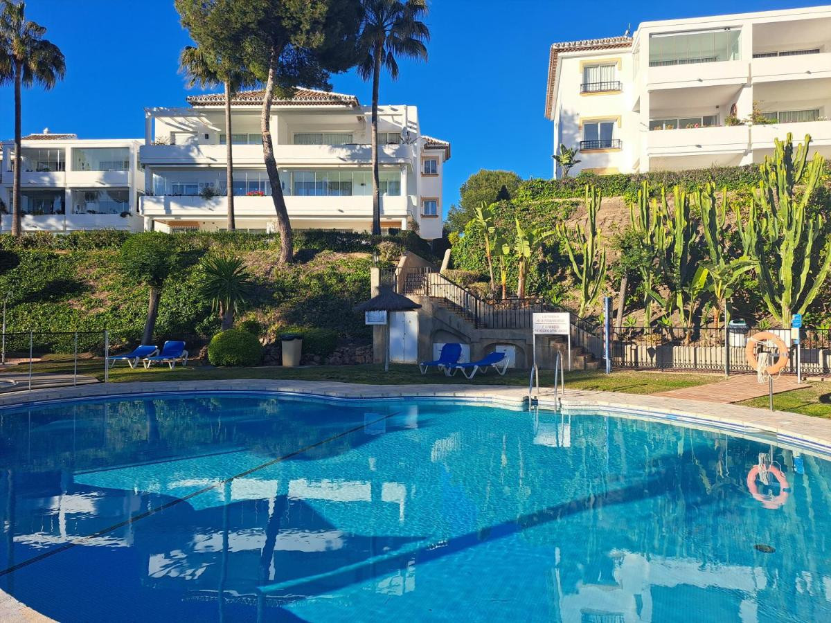 Se vende Apartamento Planta Media de 3 dormitorios en Costa Del Sol, Málaga, España