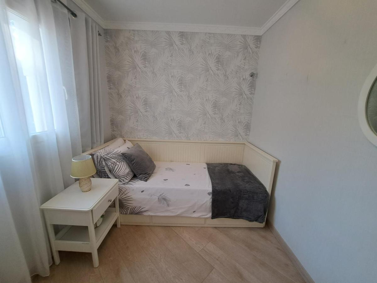 Se vende Apartamento Planta Media de 3 dormitorios en Costa Del Sol, Málaga, España