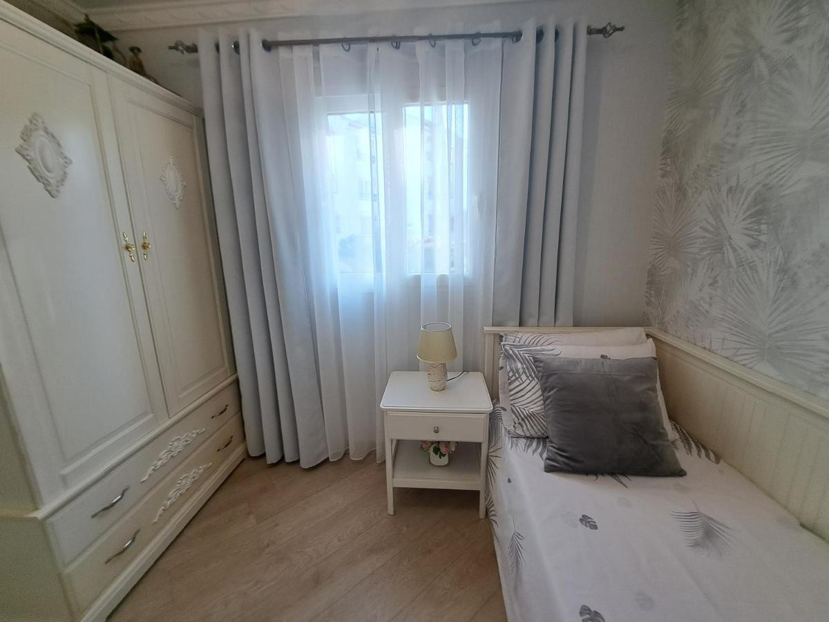 Se vende Apartamento Planta Media de 3 dormitorios en Costa Del Sol, Málaga, España