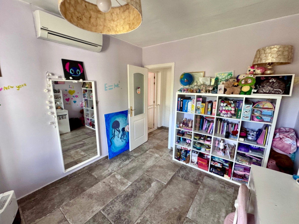 5 Bed Townhouse for sale in Javea Costa Blanca, Alicante, Spain