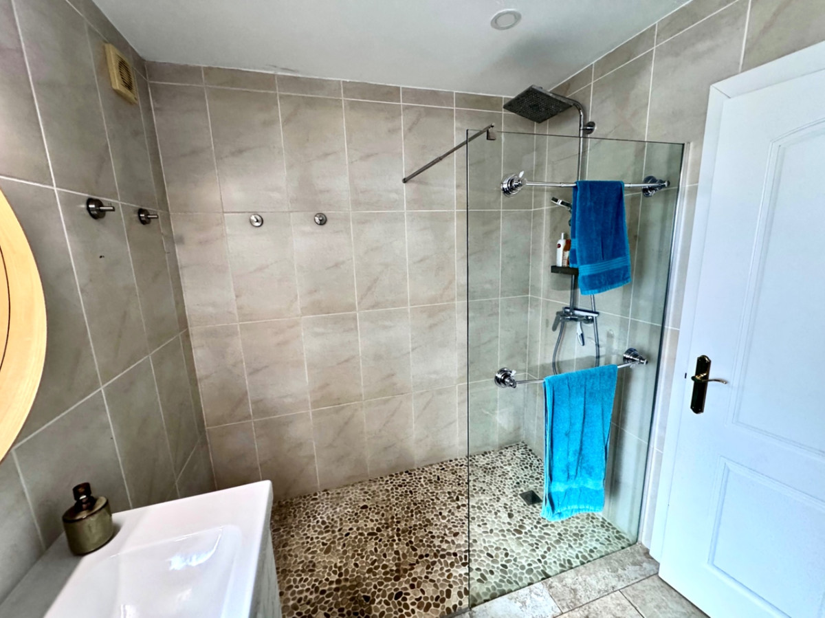5 Bed Townhouse for sale in Javea Costa Blanca, Alicante, Spain