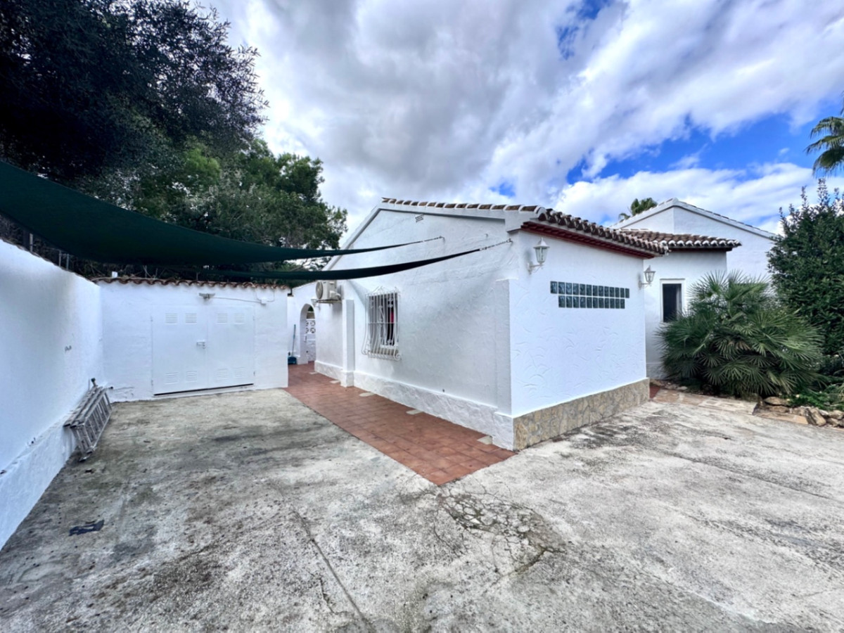 5 Bed Townhouse for sale in Javea Costa Blanca, Alicante, Spain