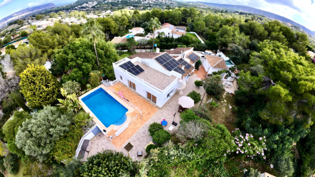 5 Bed Townhouse for sale in Javea Costa Blanca, Alicante, Spain