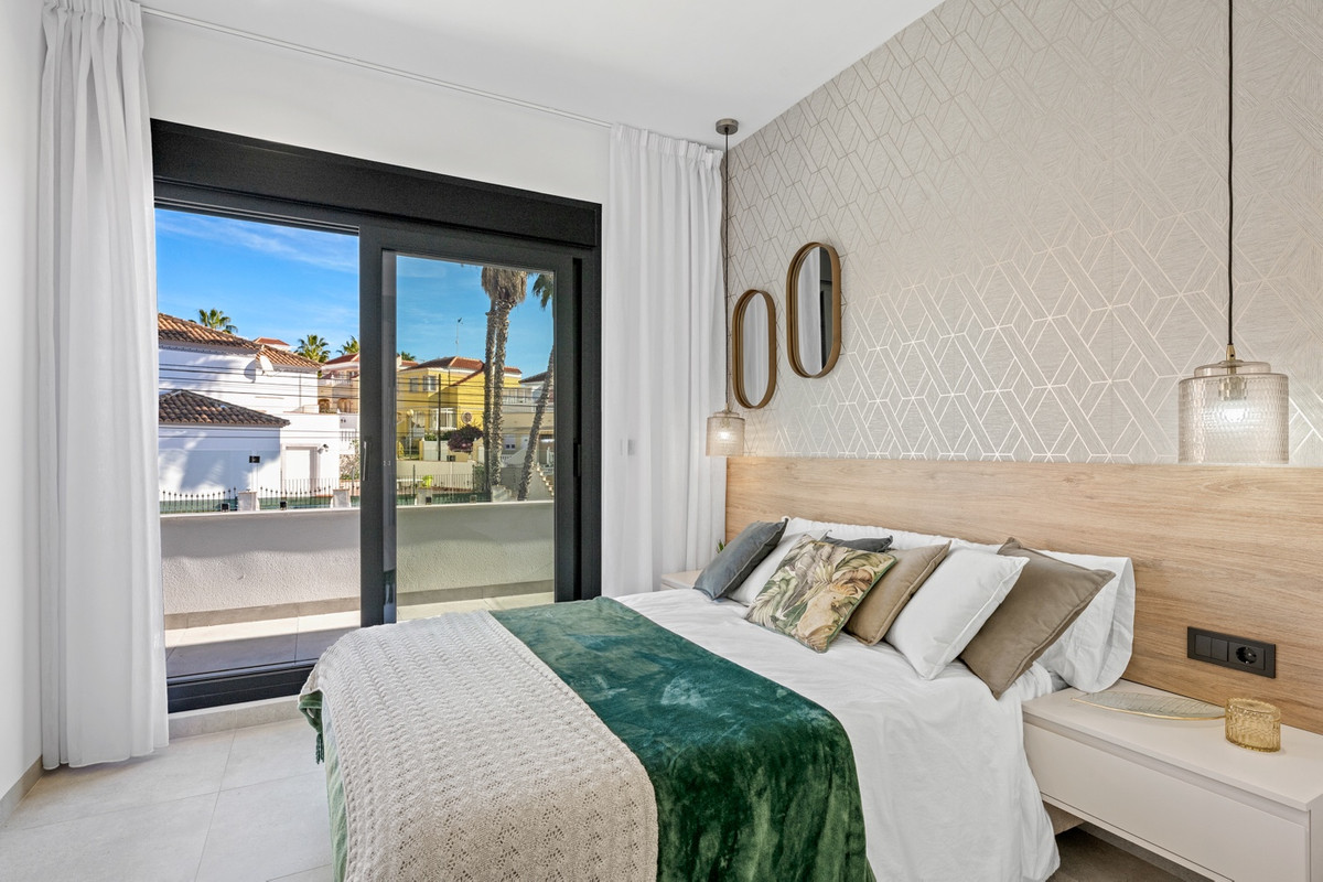 3 Bed Townhouse for sale in Blue Lagoon Costa Blanca, Alicante, Spain