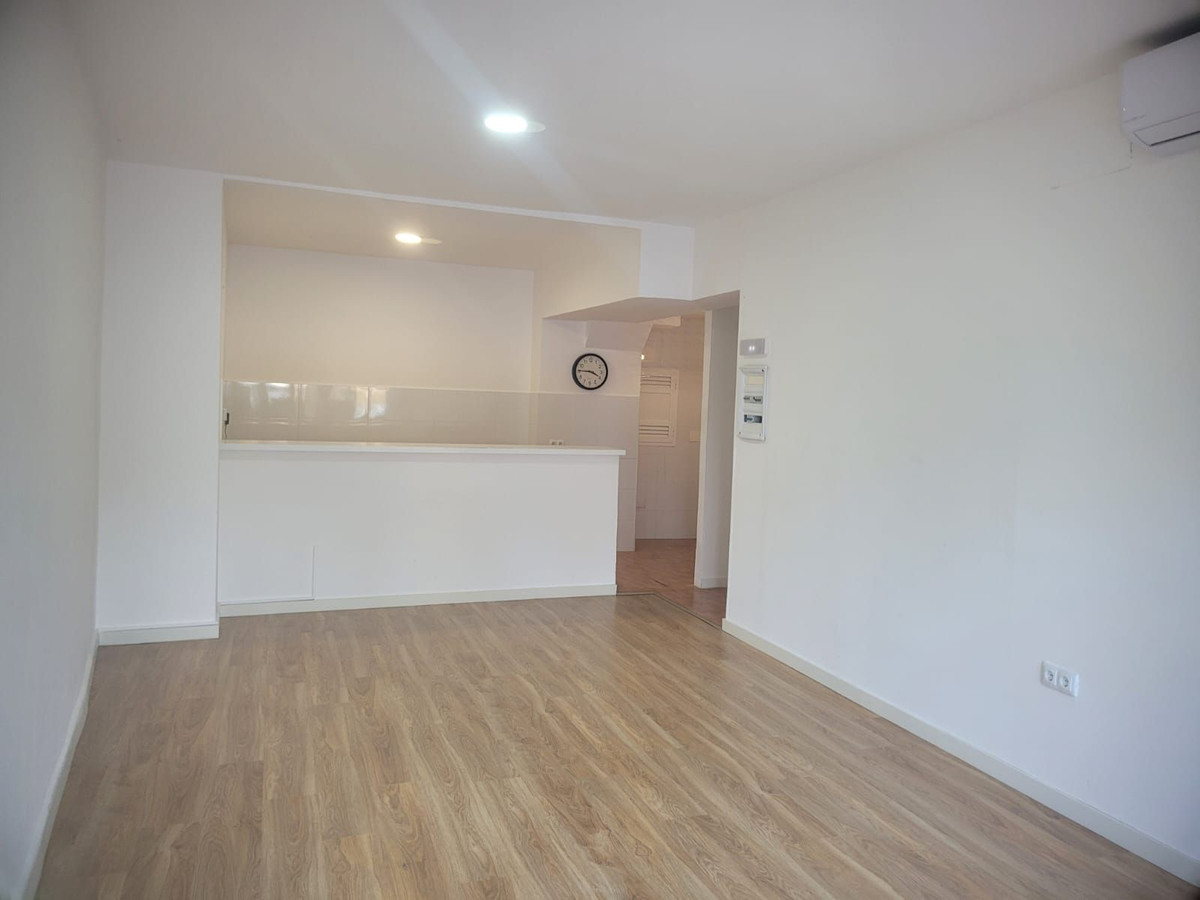 Se vende Local comercial  en Costa Del Sol, Málaga, España