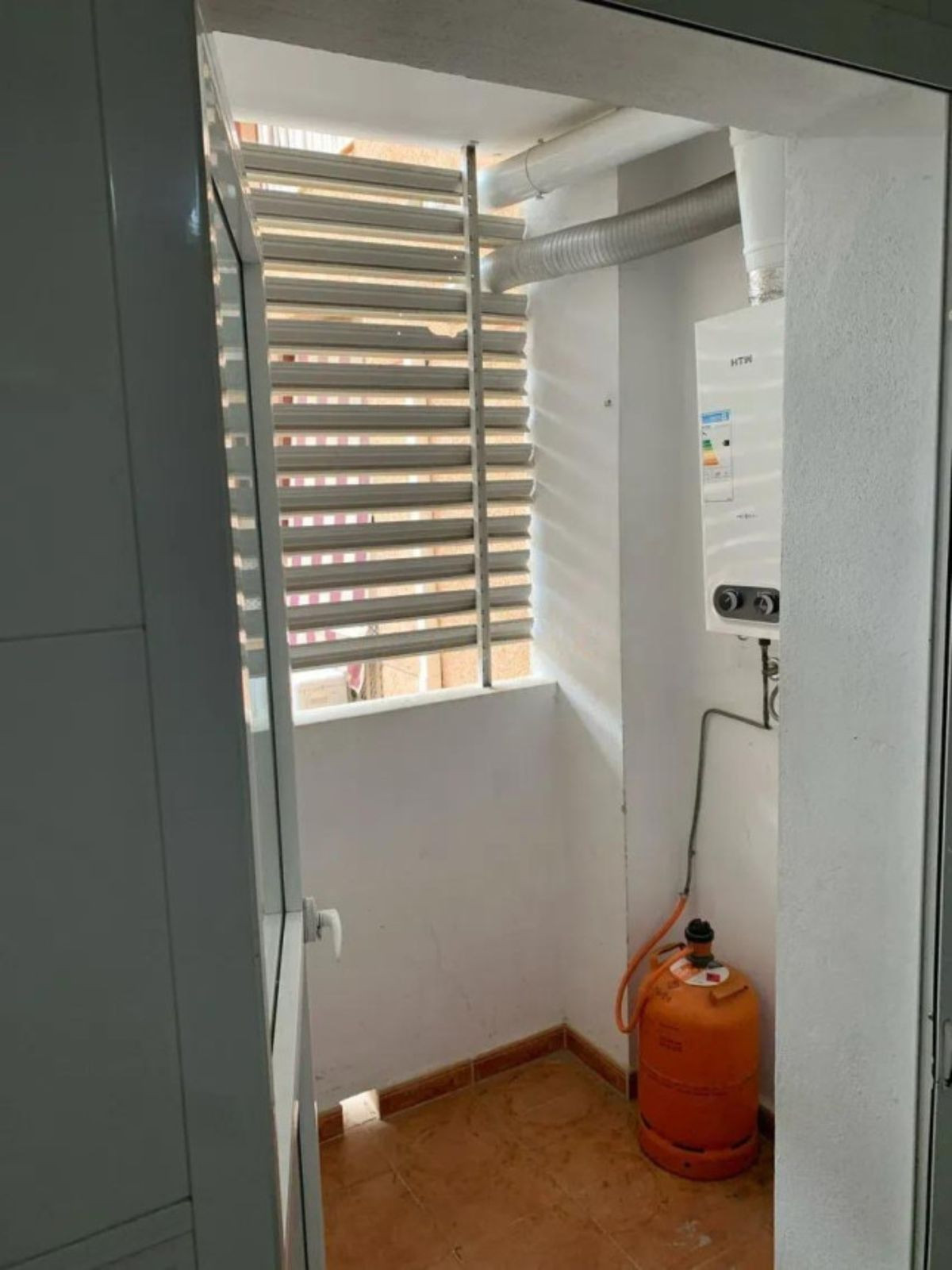 Se vende Apartamento Planta Media de 3 dormitorios en Costa Del Sol, Málaga, España