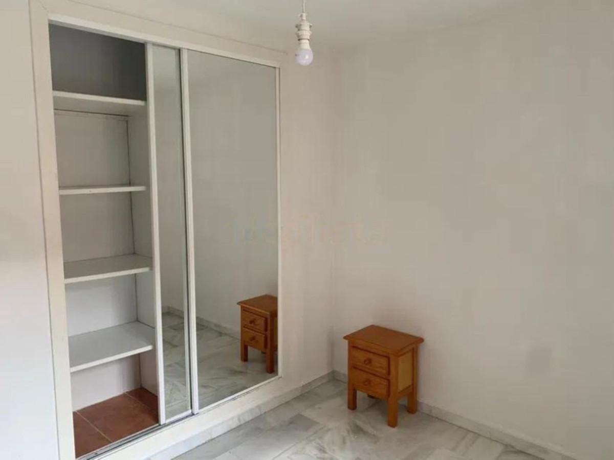Se vende Apartamento Planta Media de 3 dormitorios en Costa Del Sol, Málaga, España