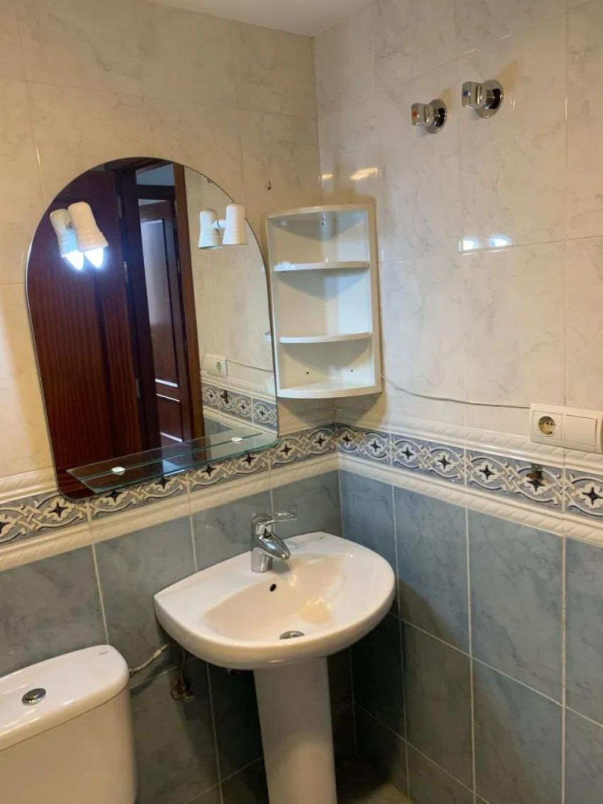 Se vende Apartamento Planta Media de 3 dormitorios en Costa Del Sol, Málaga, España