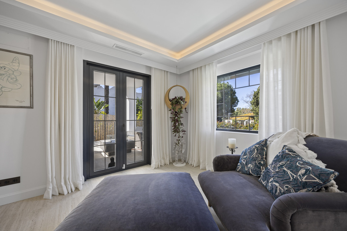 5 Bed Townhouse for sale in Guadalmina Alta Costa Del Sol, Málaga, Spain