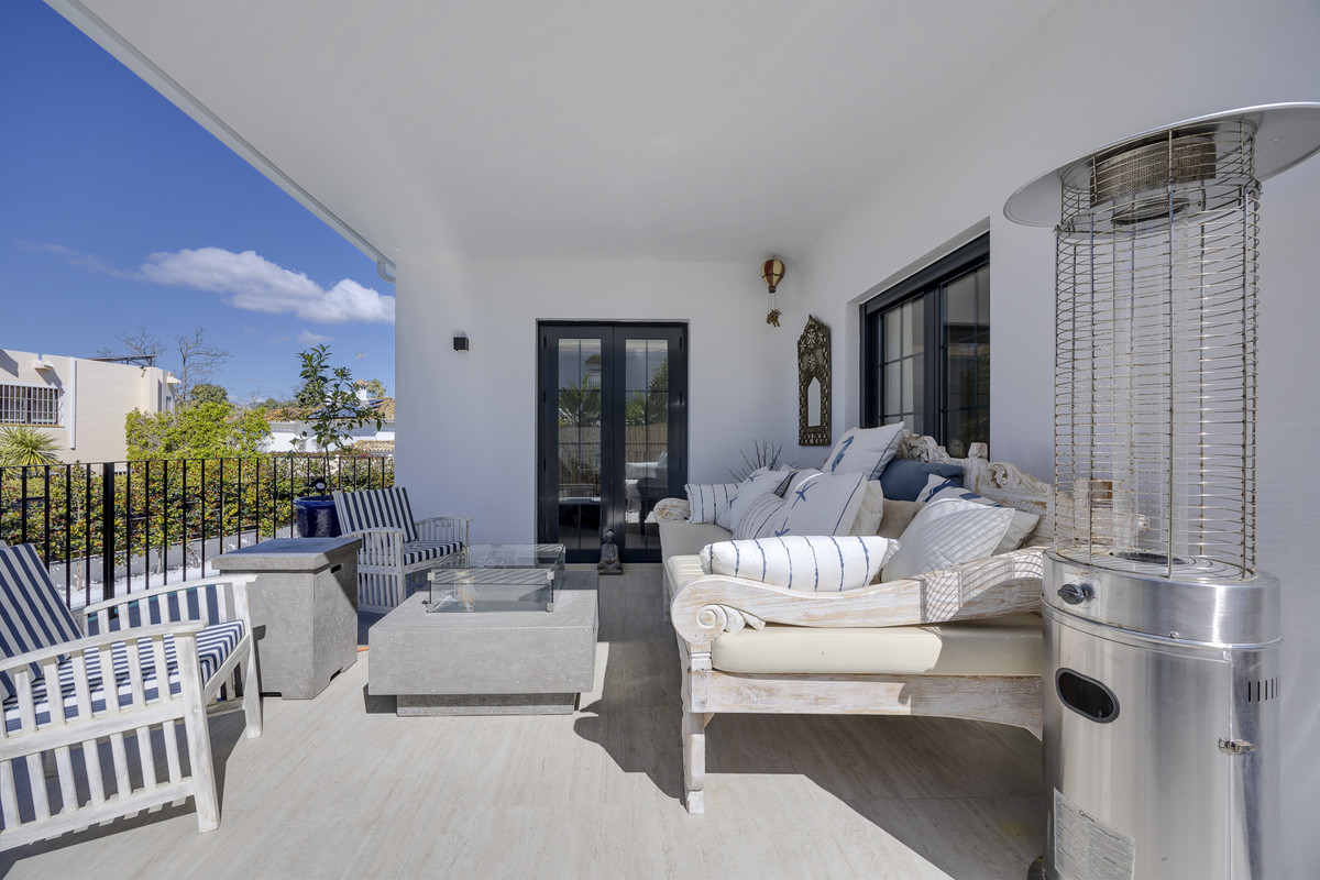 5 Bed Townhouse for sale in Guadalmina Alta Costa Del Sol, Málaga, Spain
