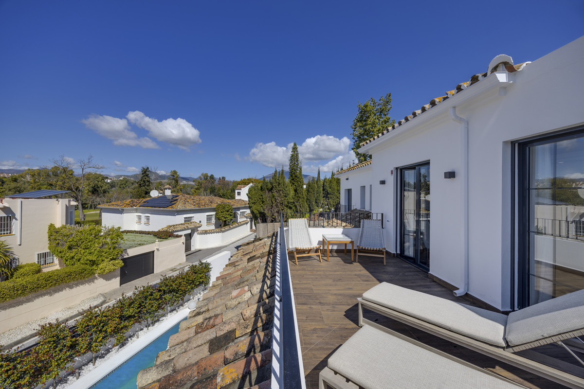 5 Bed Townhouse for sale in Guadalmina Alta Costa Del Sol, Málaga, Spain