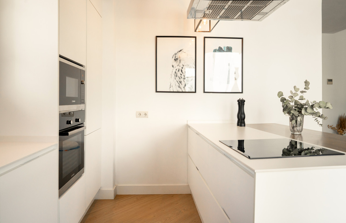 Se vende Villa - Chalet de 4 dormitorios en Costa Del Sol, Málaga, España