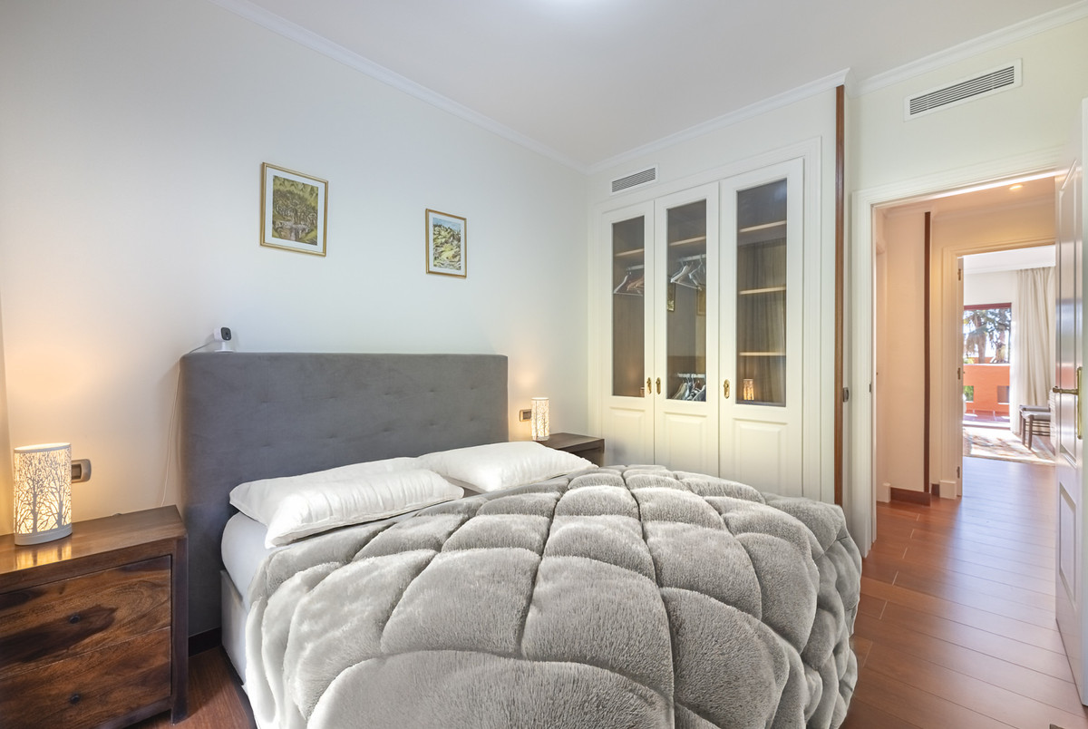 4 Bed Townhouse for sale in The Golden Mile Costa Del Sol, Málaga, Spain