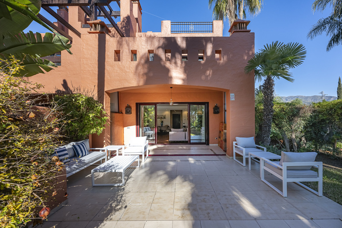 4 Bed Townhouse for sale in The Golden Mile Costa Del Sol, Málaga, Spain