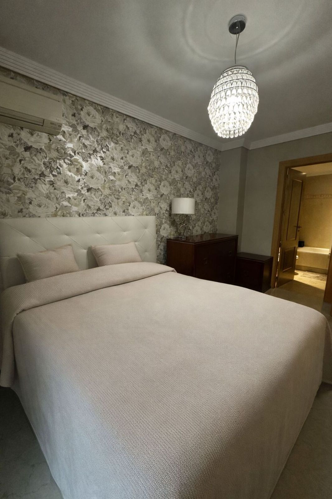 Se vende Apartamento Planta Media de 2 dormitorios en Costa Del Sol, Málaga, España