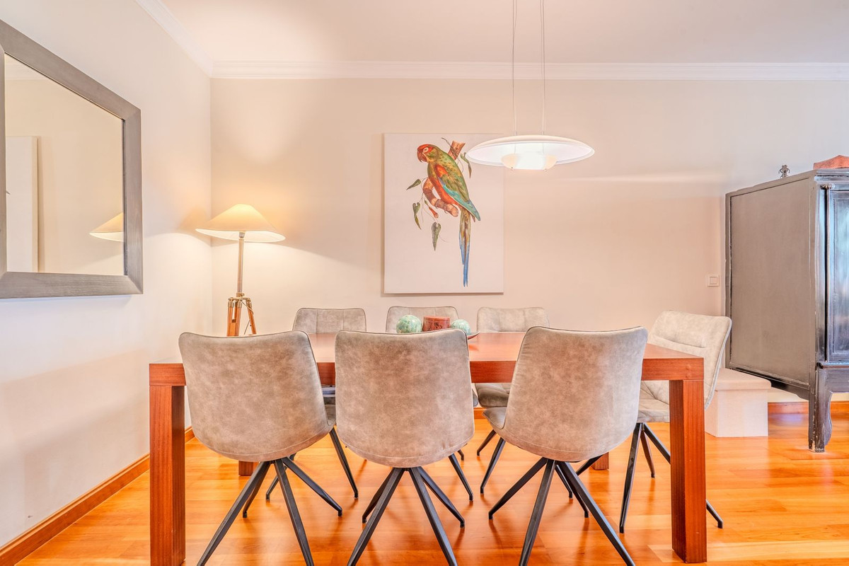 3 Bed Apartment for sale in Marbella Costa Del Sol, Málaga, Spain