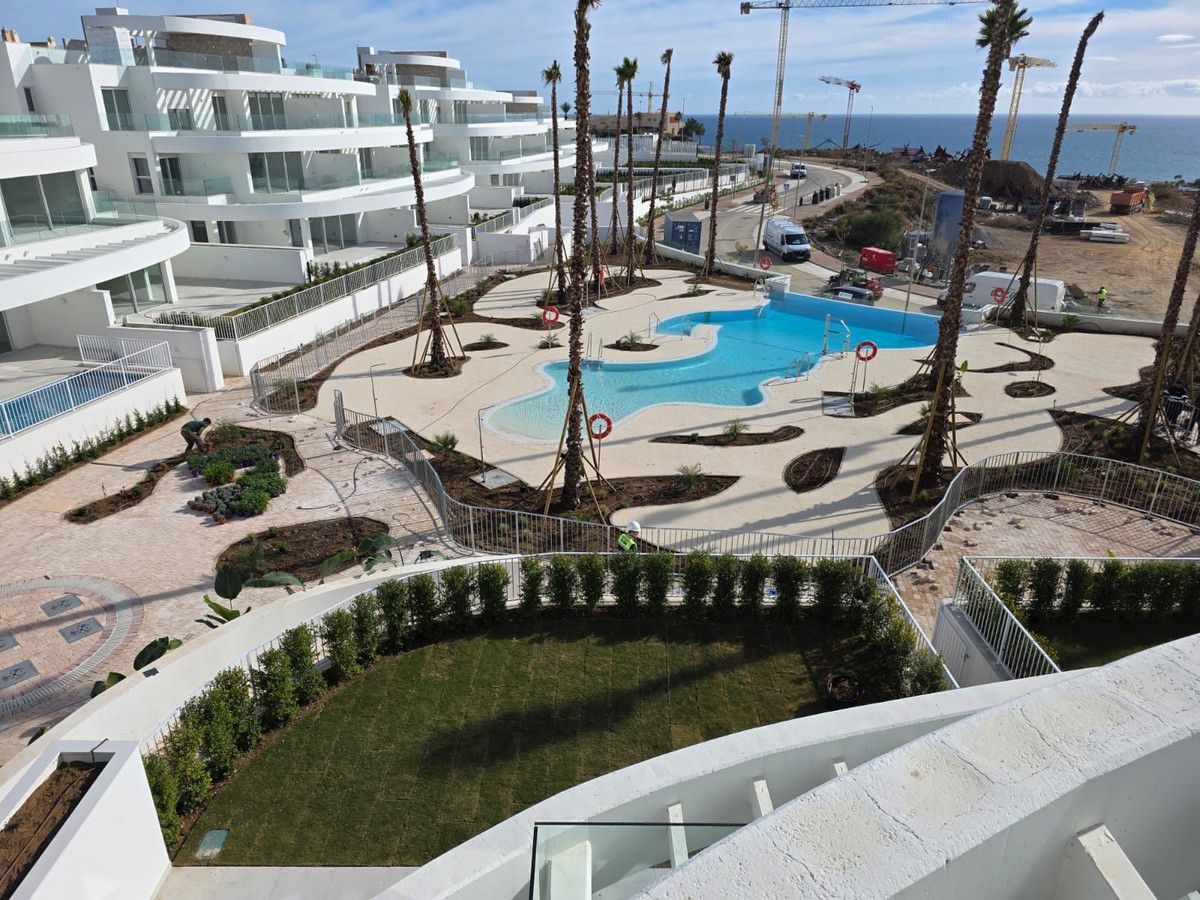 Se vende Apartamento Planta Media de 3 dormitorios en Costa Del Sol, Málaga, España