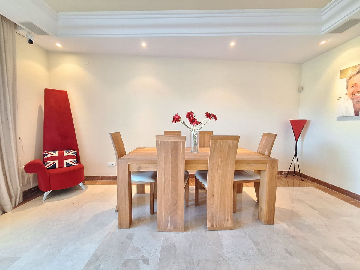 3 Bed Apartment for sale in Nueva Andalucía Costa Del Sol, Málaga, Spain
