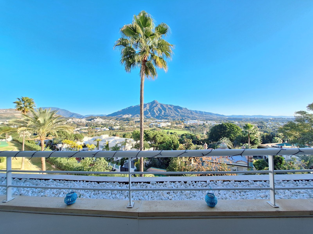 3 Bed Apartment for sale in Nueva Andalucía Costa Del Sol, Málaga, Spain