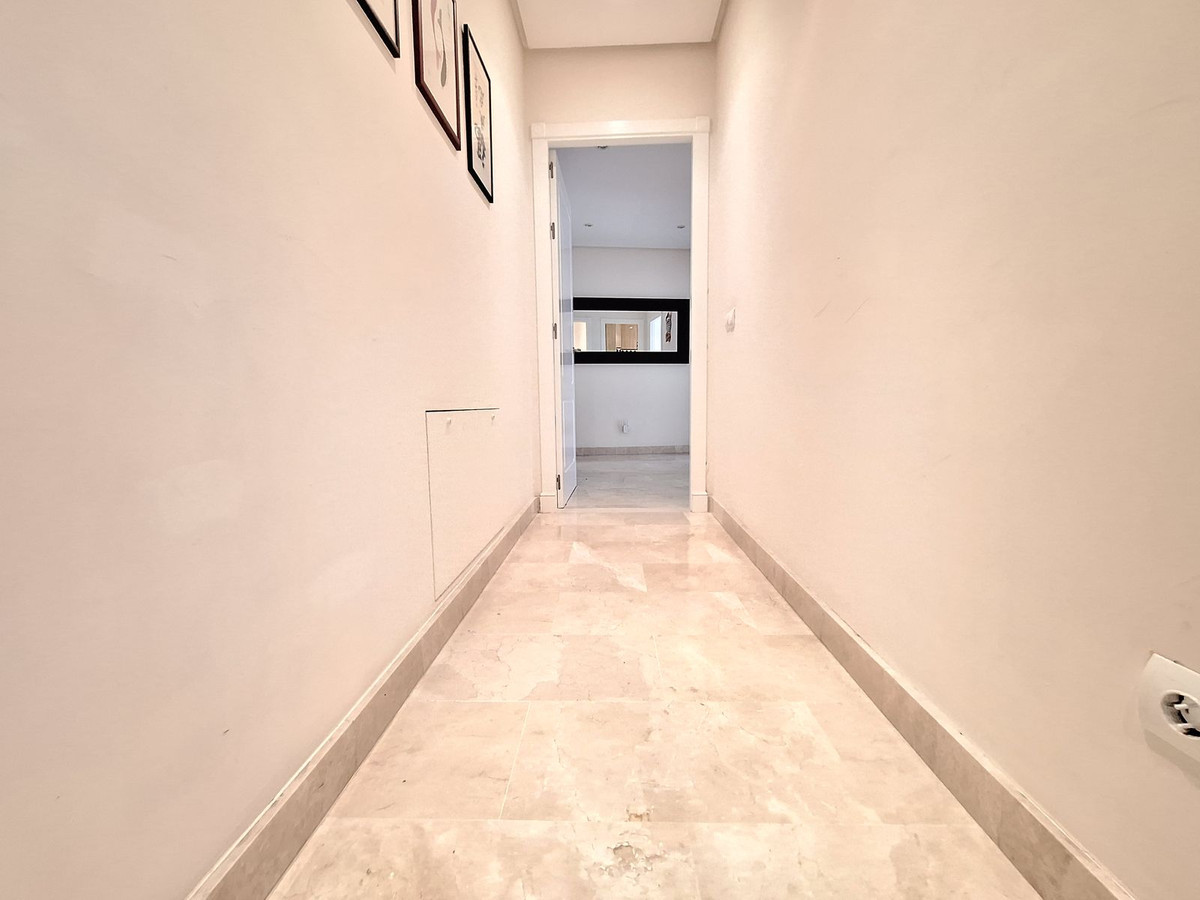 3 Bed Apartment for sale in Nueva Andalucía Costa Del Sol, Málaga, Spain