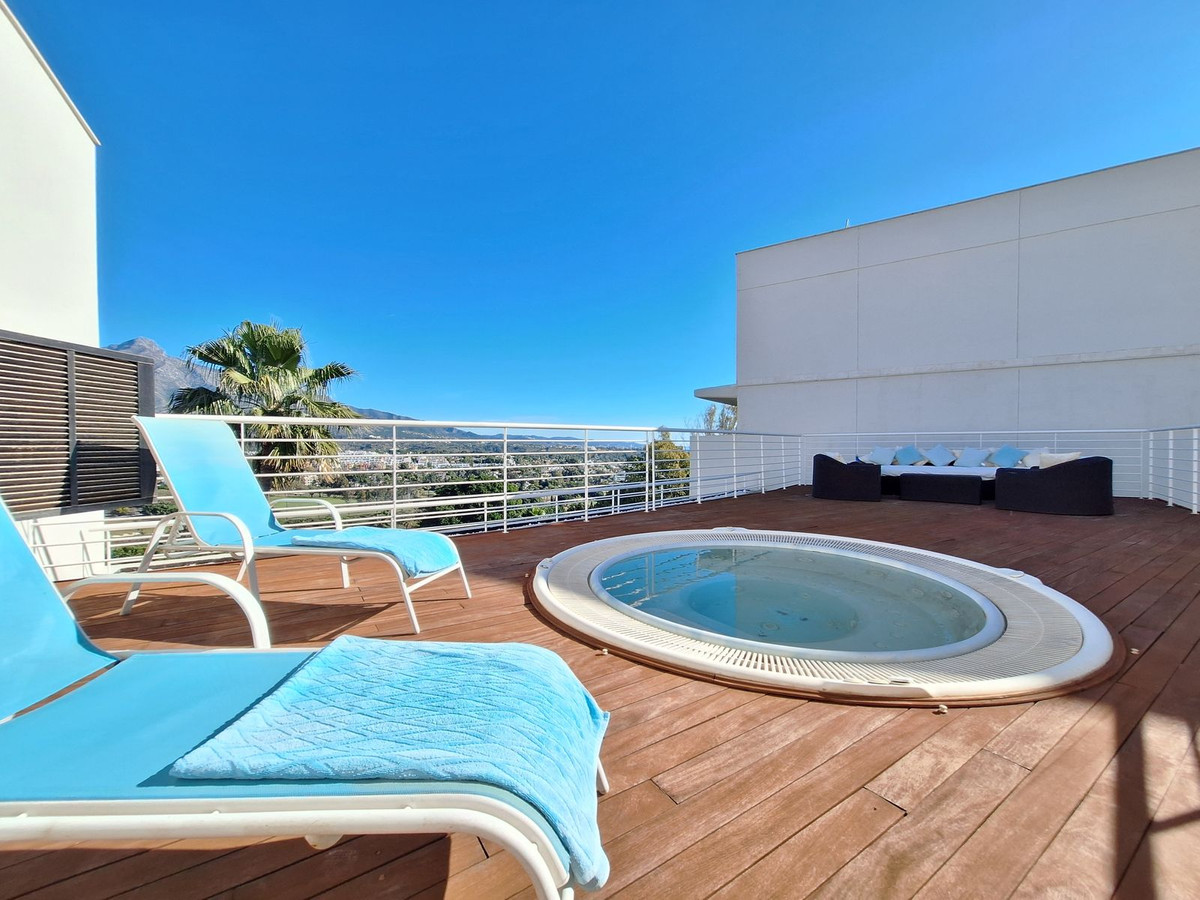 3 Bed Apartment for sale in Nueva Andalucía Costa Del Sol, Málaga, Spain