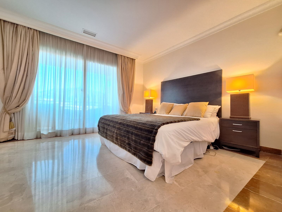3 Bed Apartment for sale in Nueva Andalucía Costa Del Sol, Málaga, Spain