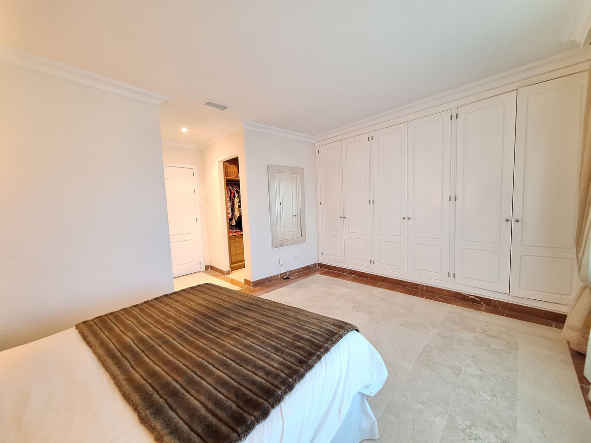 3 Bed Apartment for sale in Nueva Andalucía Costa Del Sol, Málaga, Spain