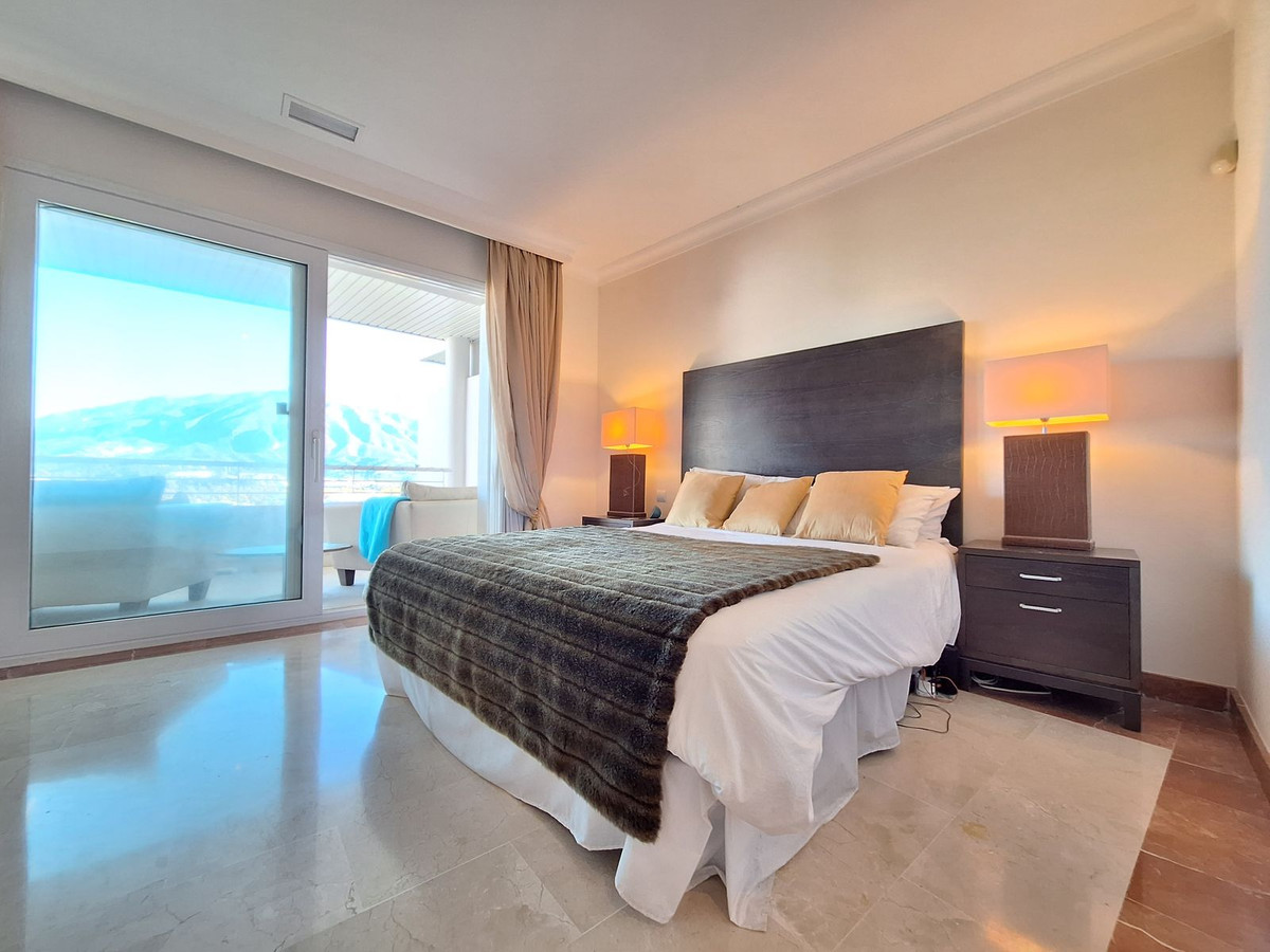3 Bed Apartment for sale in Nueva Andalucía Costa Del Sol, Málaga, Spain