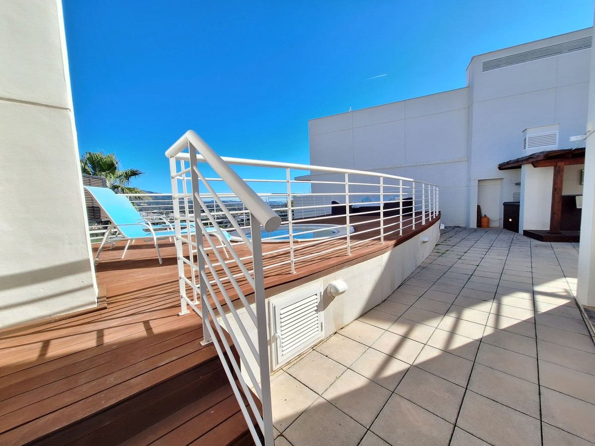 3 Bed Apartment for sale in Nueva Andalucía Costa Del Sol, Málaga, Spain