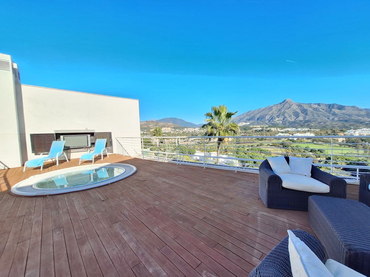 3 Bed Apartment for sale in Nueva Andalucía Costa Del Sol, Málaga, Spain