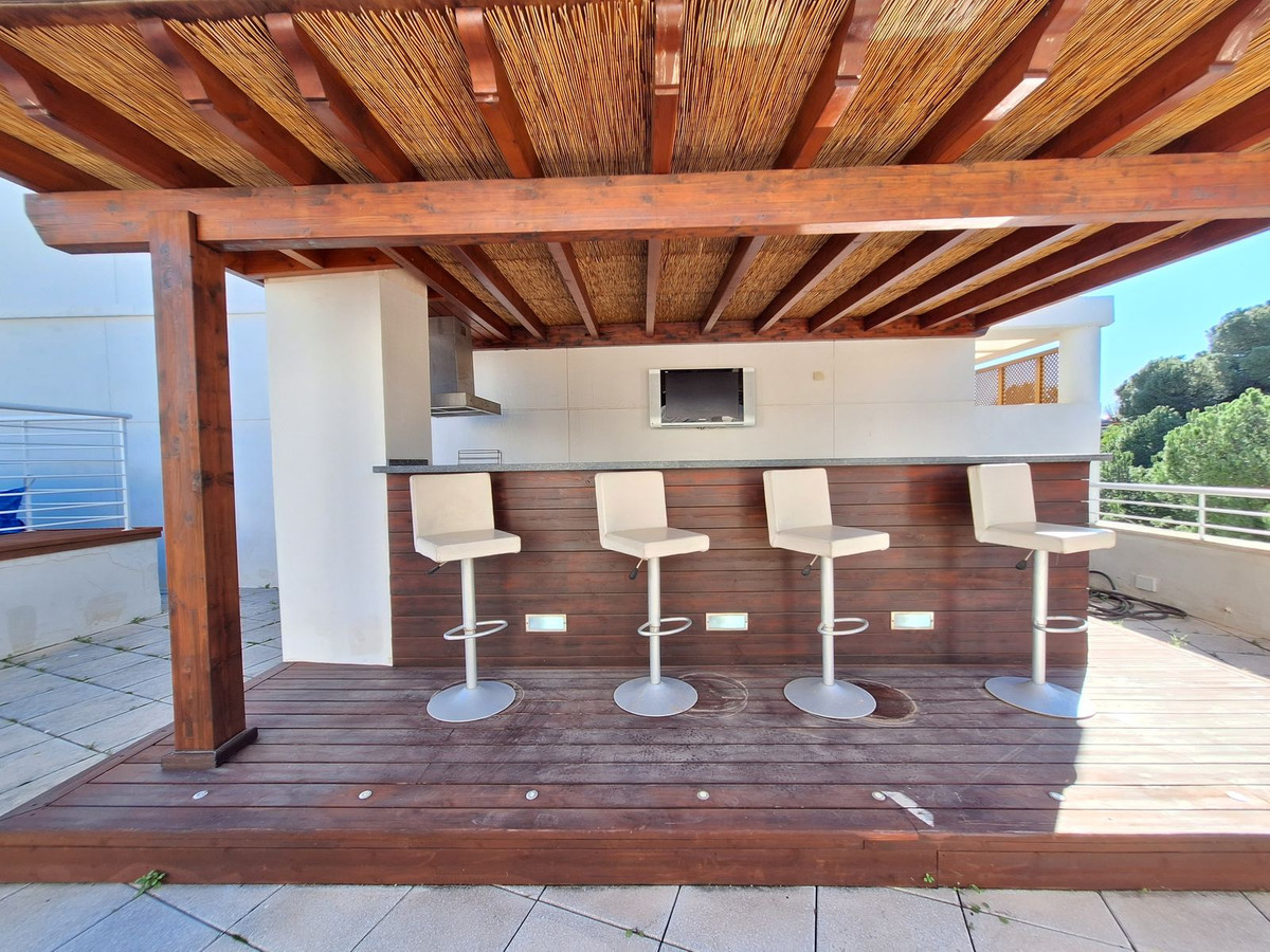 3 Bed Apartment for sale in Nueva Andalucía Costa Del Sol, Málaga, Spain