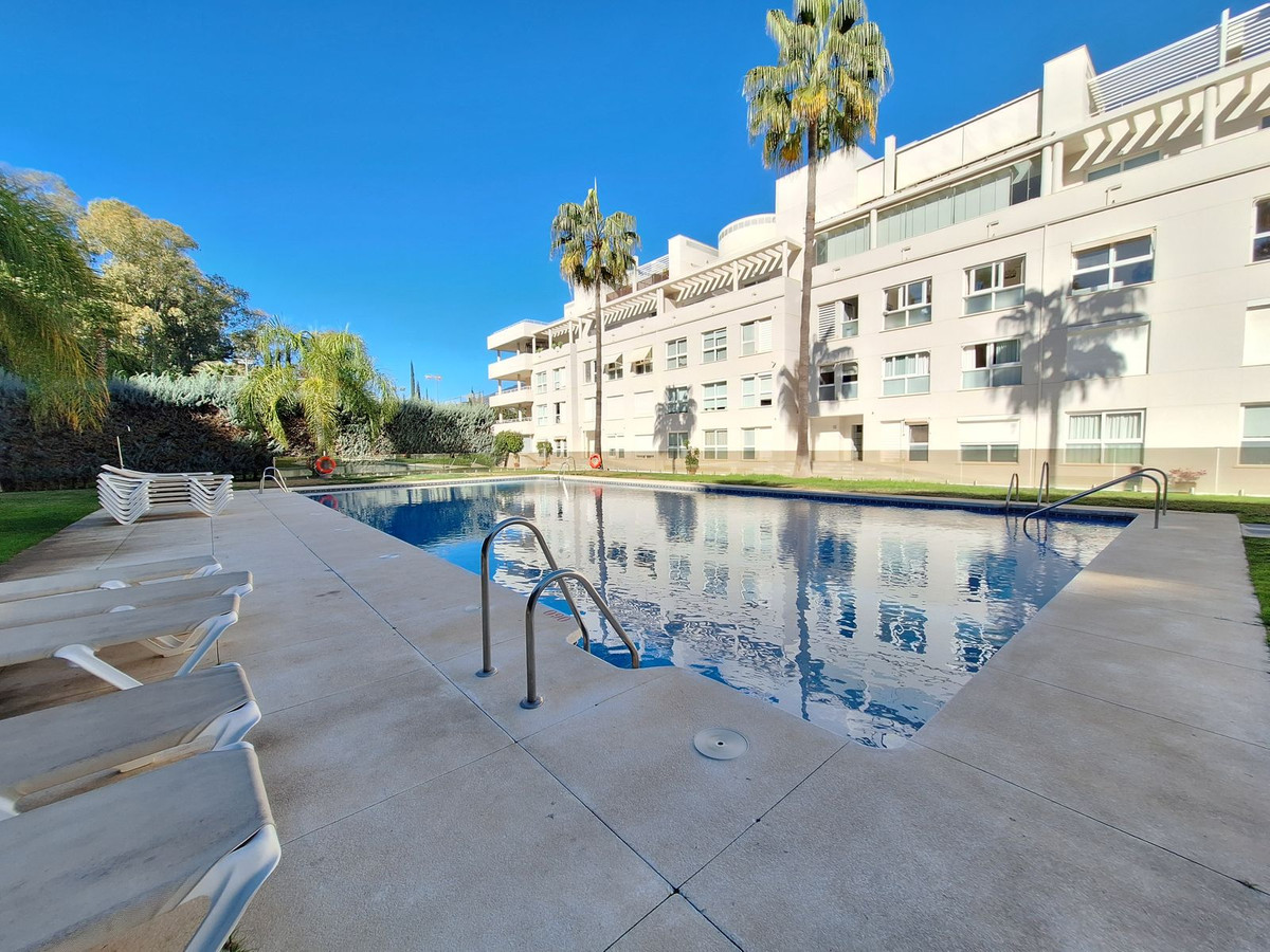 3 Bed Apartment for sale in Nueva Andalucía Costa Del Sol, Málaga, Spain