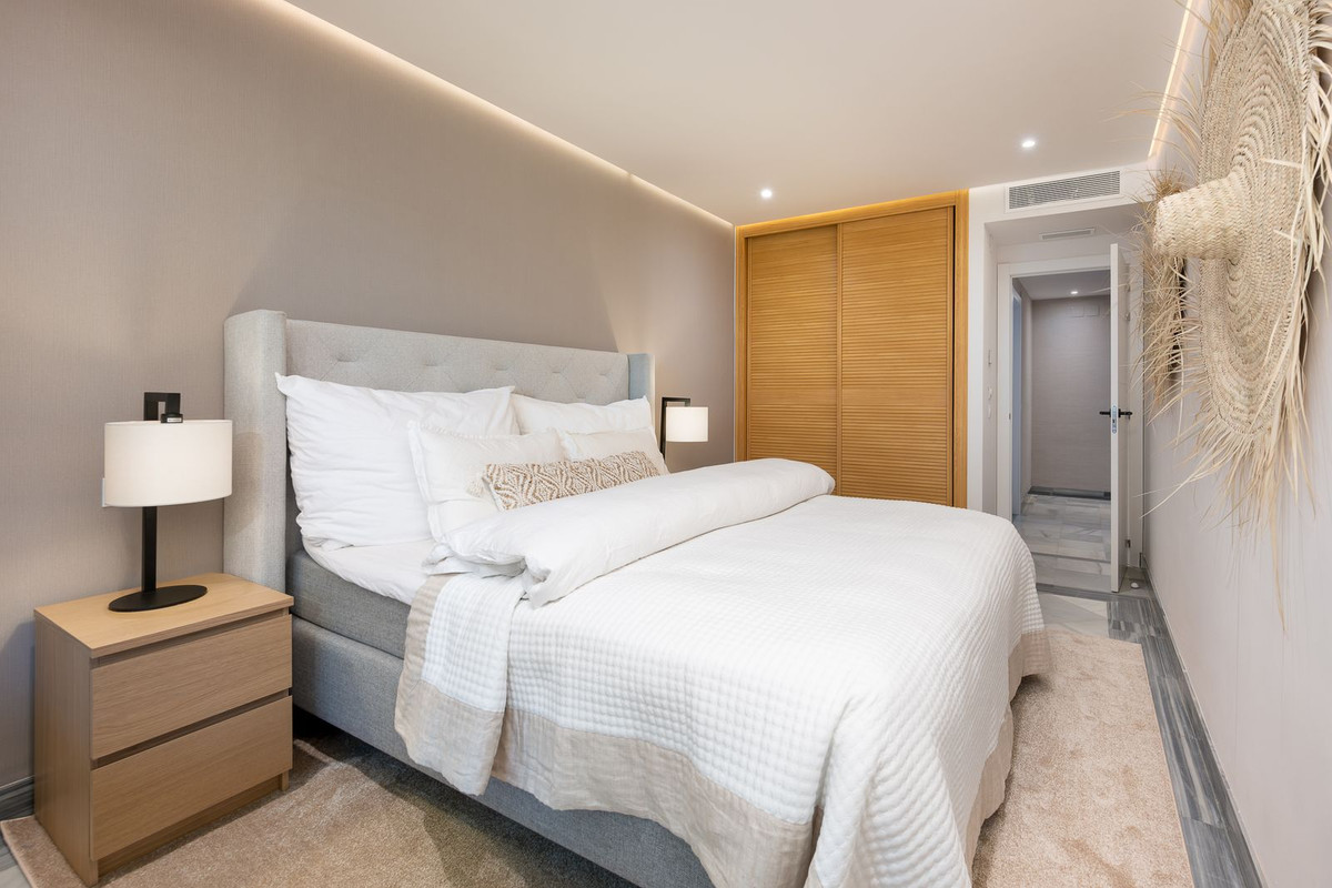 2 Bed Apartment for sale in Marbella Costa Del Sol, Málaga, Spain