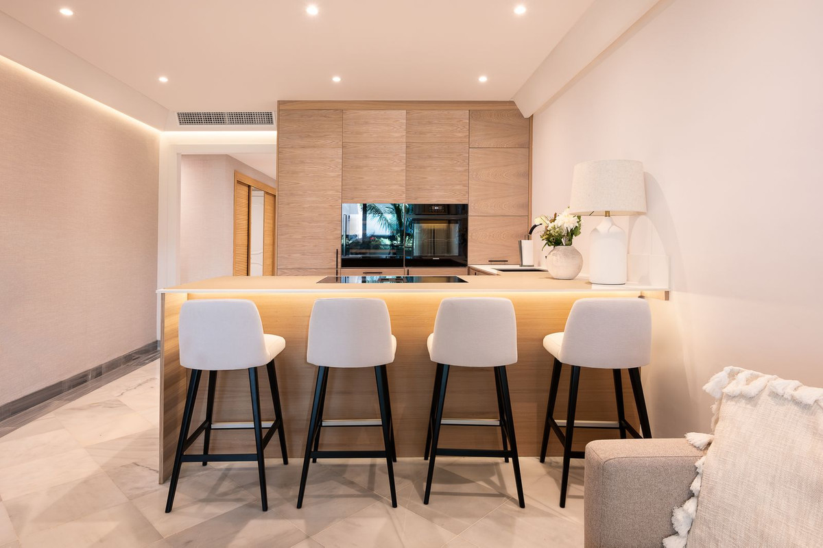 2 Bed Apartment for sale in Marbella Costa Del Sol, Málaga, Spain