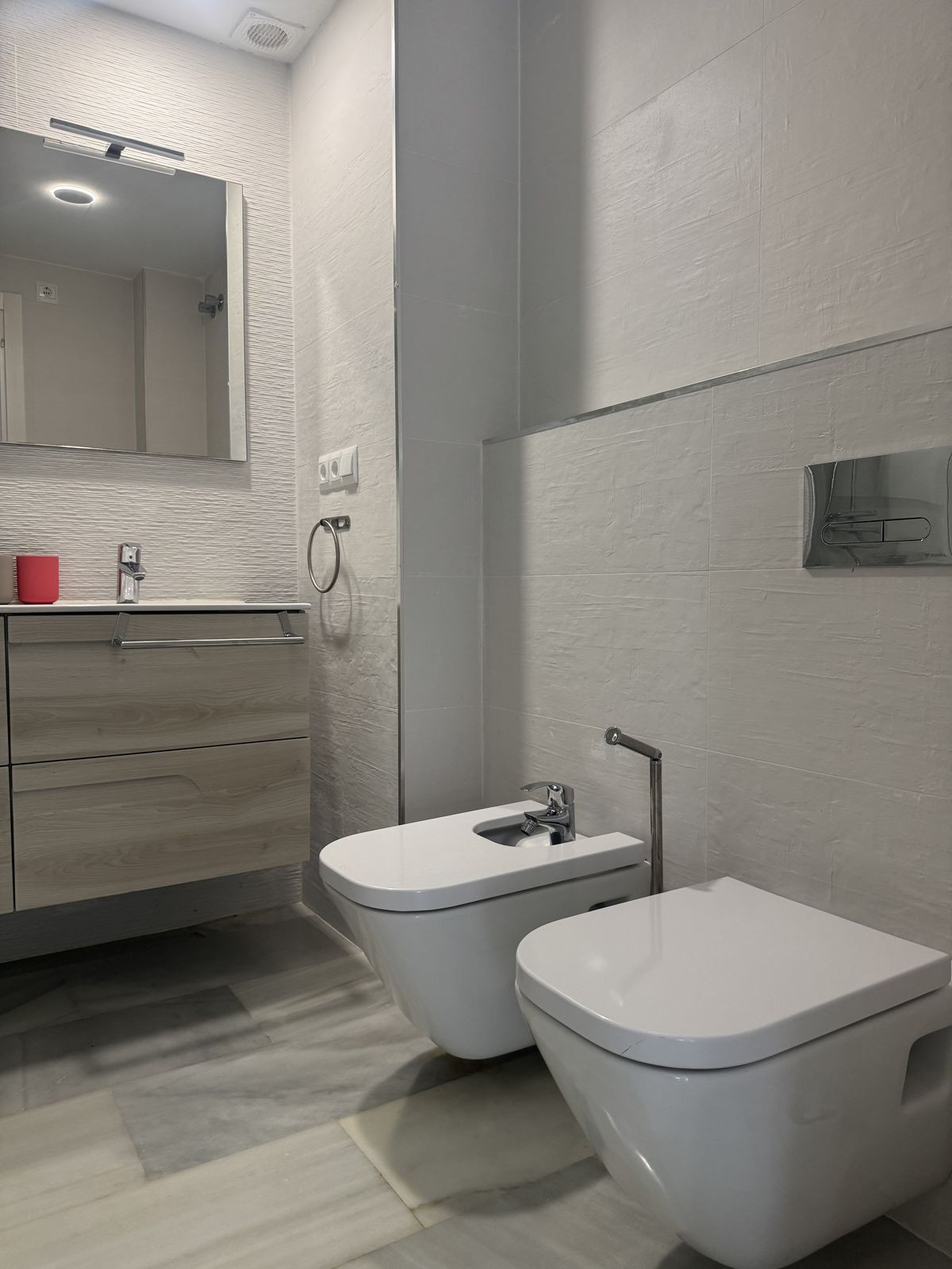 3 Bed Apartment for sale in Marbella Costa Del Sol, Málaga, Spain