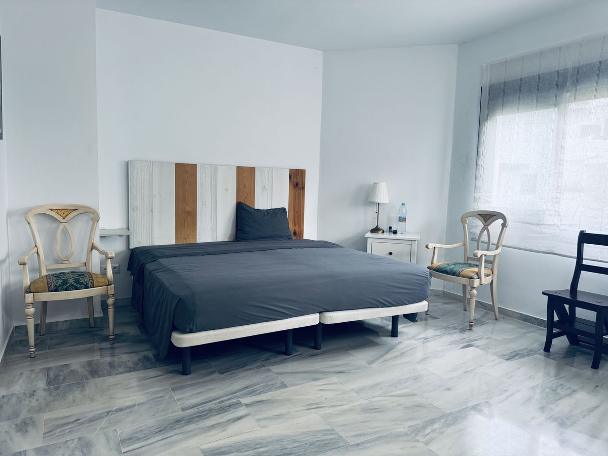 3 Bed Apartment for sale in Marbella Costa Del Sol, Málaga, Spain