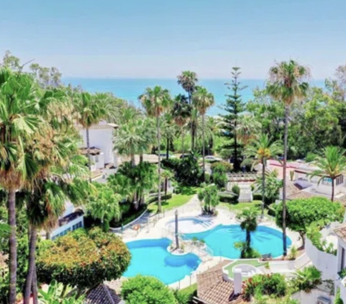 3 Bed Apartment for sale in Marbella Costa Del Sol, Málaga, Spain