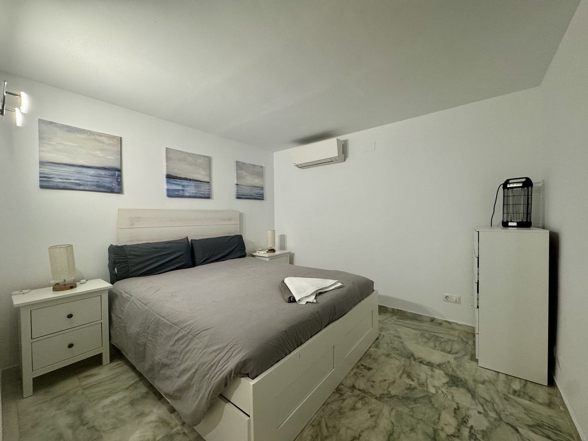 3 Bed Apartment for sale in Marbella Costa Del Sol, Málaga, Spain