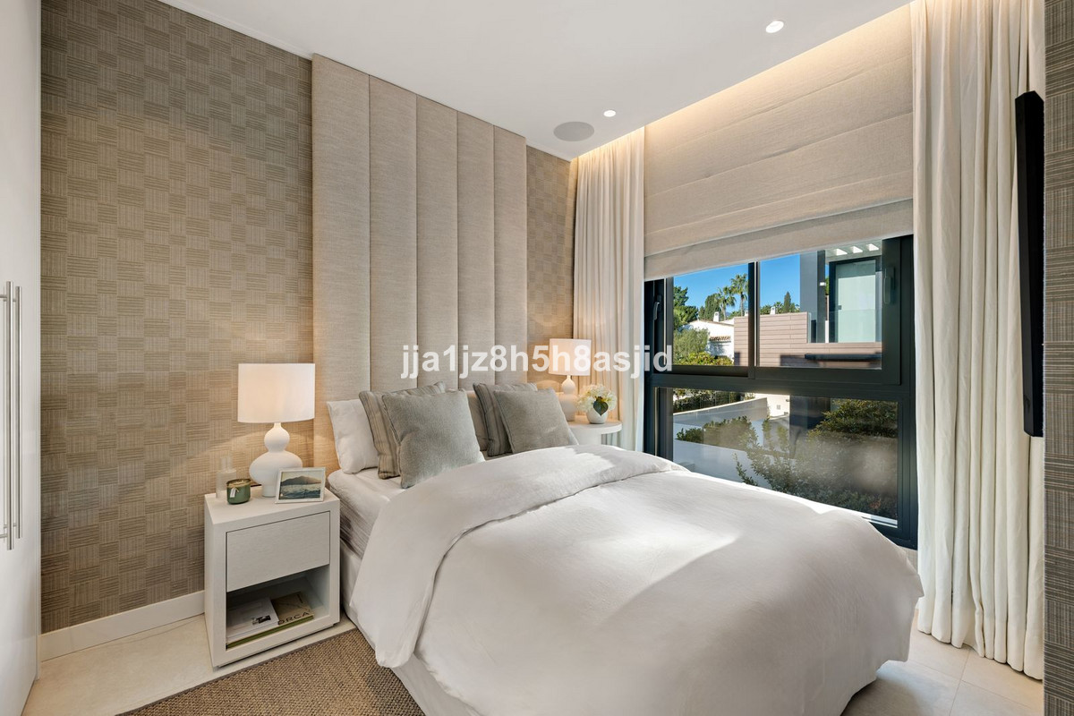 Se vende Pareada de 4 dormitorios en Costa Del Sol, Málaga, España